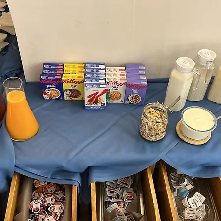 Montecodeno Hotell 3*