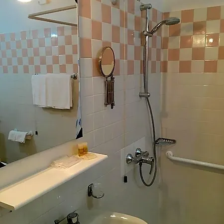 מלון Montecodeno 3*