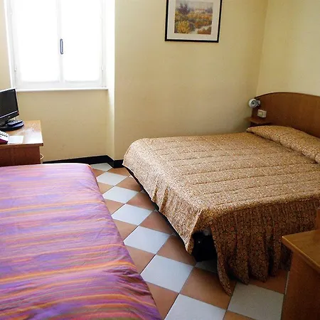 Montecodeno Hotel